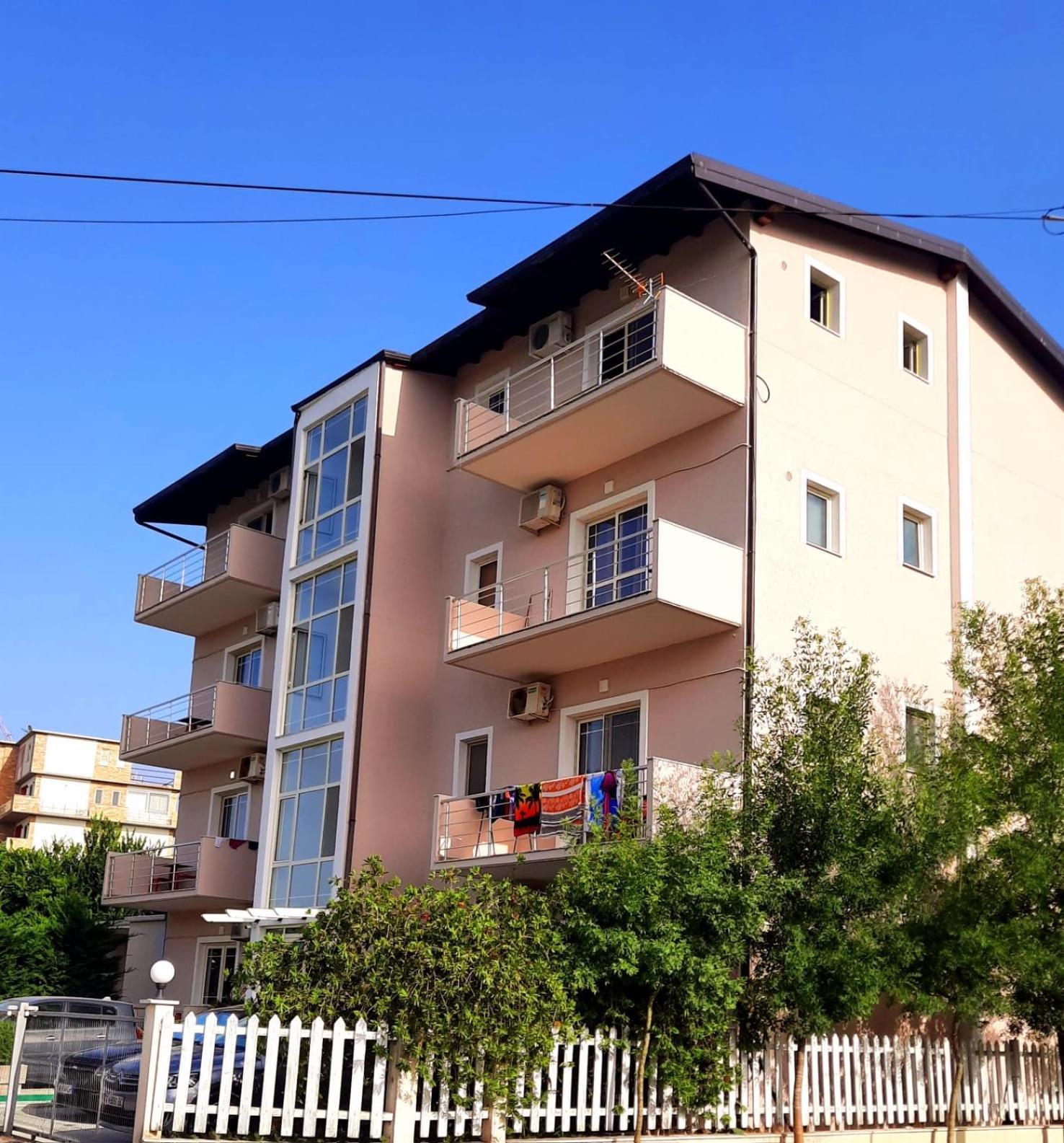 Apartments Alavana Velipoje Bagian luar foto