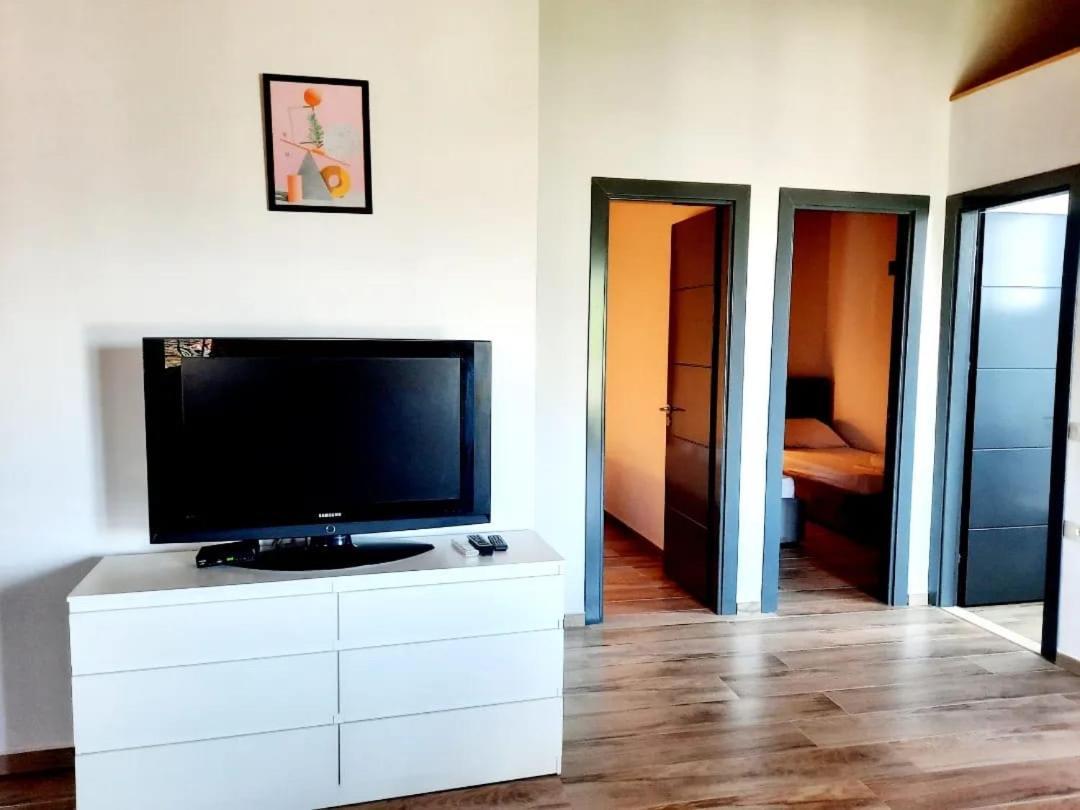 Apartments Alavana Velipoje Bagian luar foto